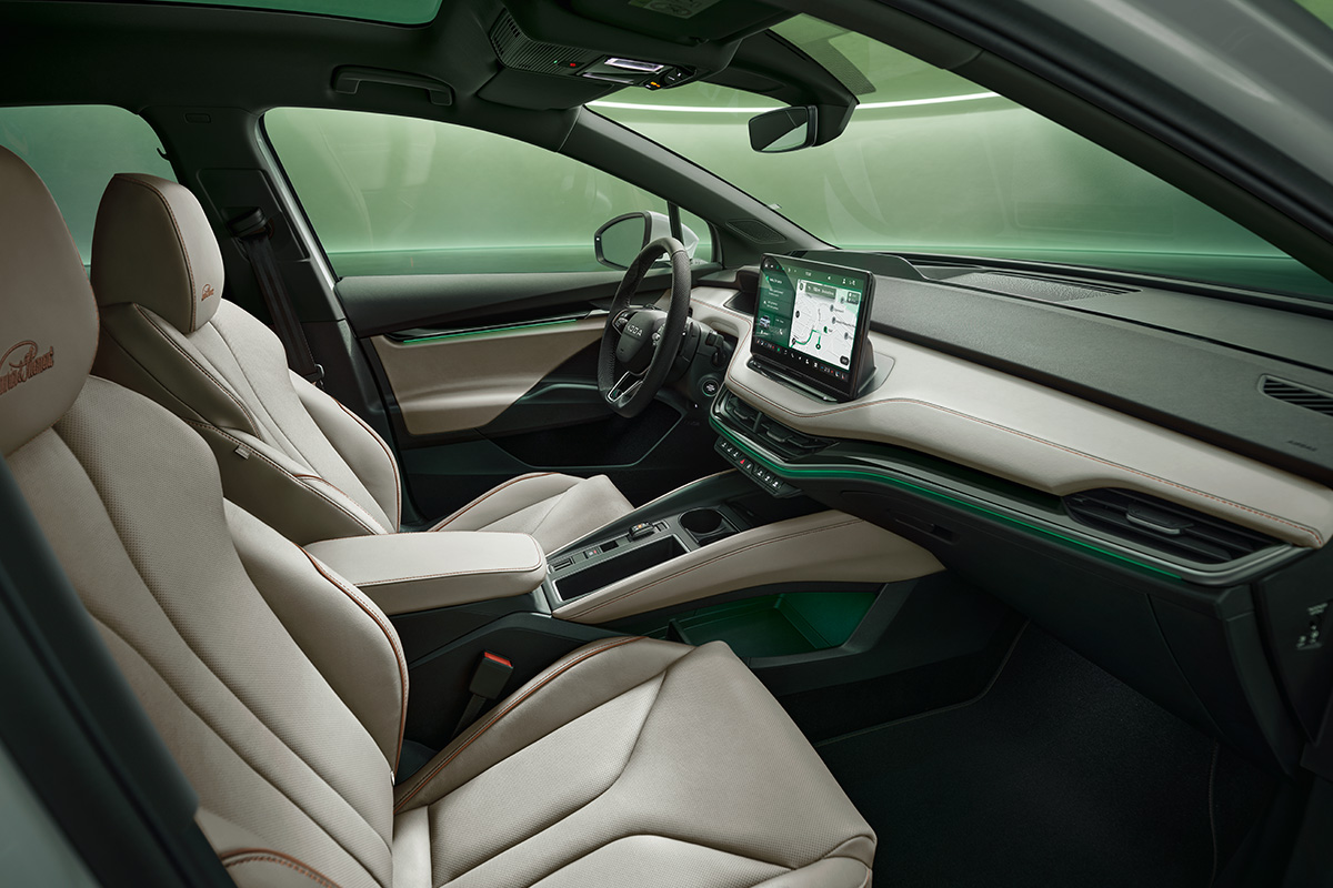 Skoda Enyaq sitze vorne