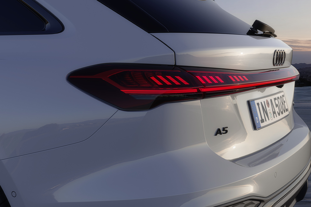 Audi A5 Avant e-hybrid LED-Leuchten
