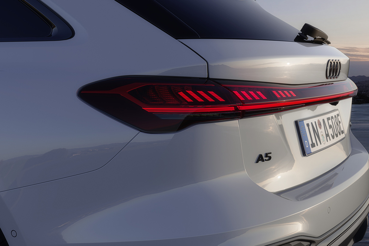 Audi A5 Avant e-hybrid LED-Leuchten