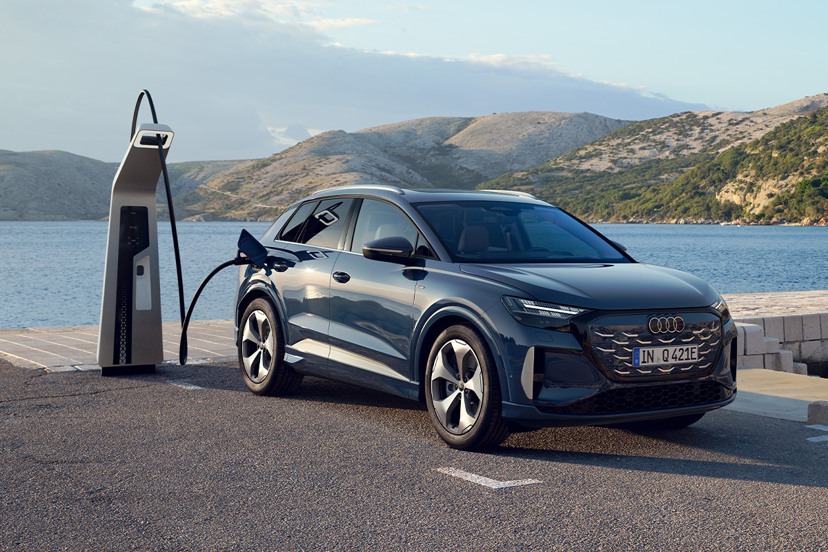 Audi Q4 SUV e-tron Ladefunktion