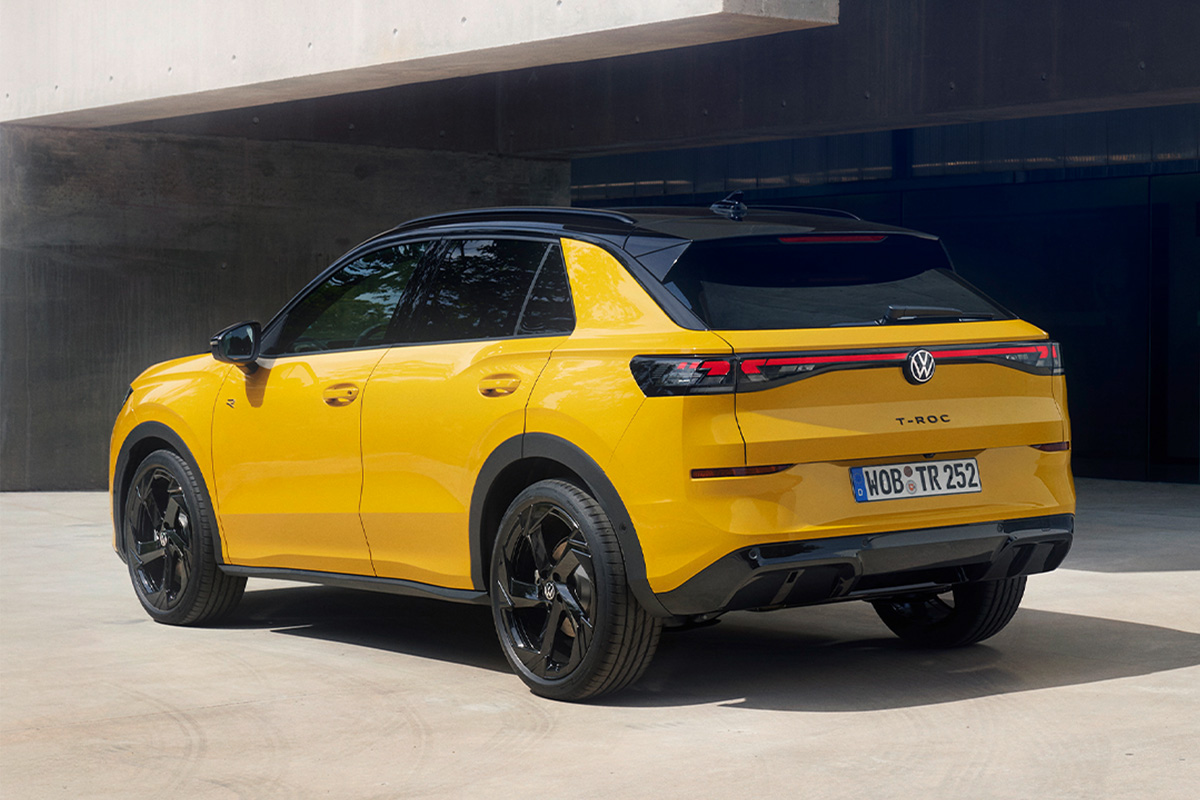 der neue VW T-Roc von hinten