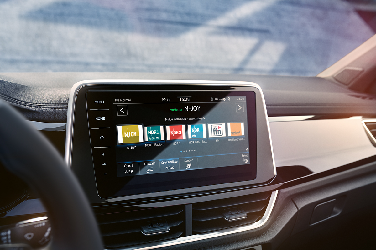 VW T-Roc R-Line Display