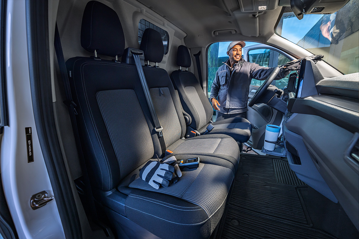 VW Transporter Kasten Sitze