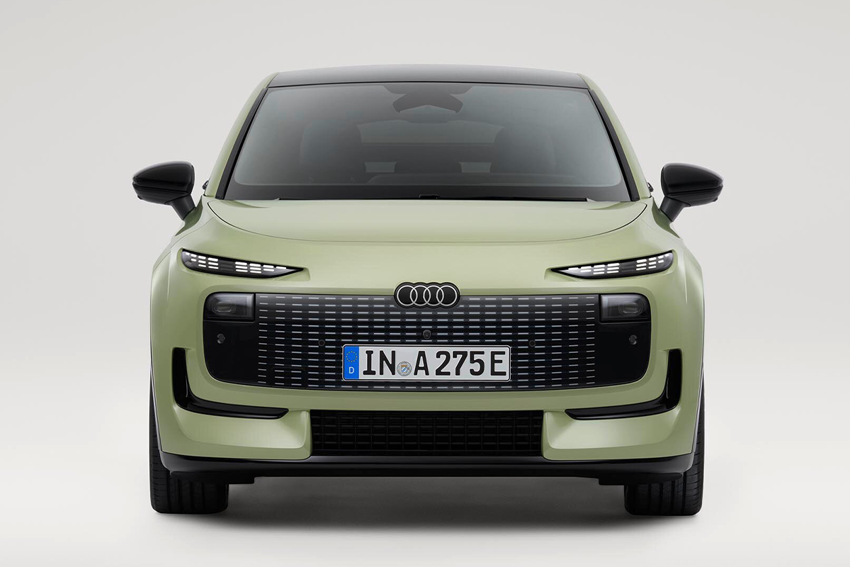 Bild zeigt Audi A2 e-tron von vorne